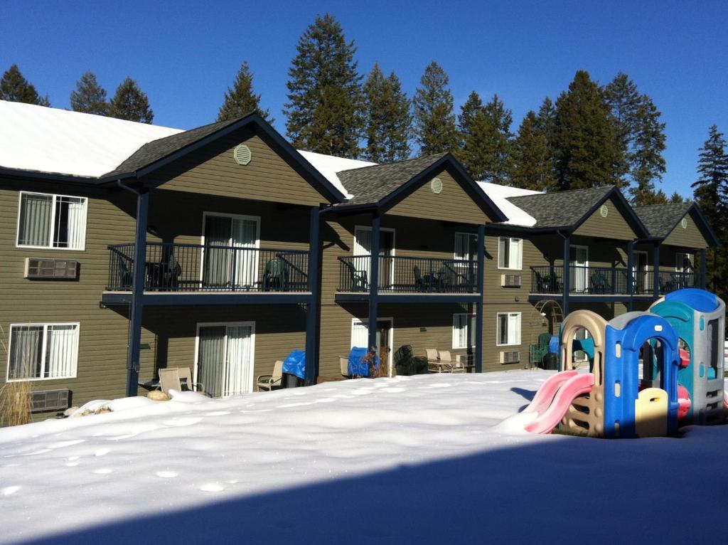 Motel New Horizon Christina Lake