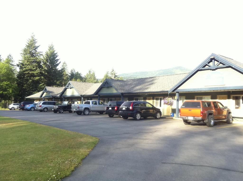 New Horizon Motel Christina Lake